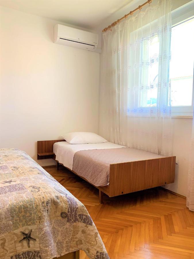 Roko Apartment House Primošten Kültér fotó