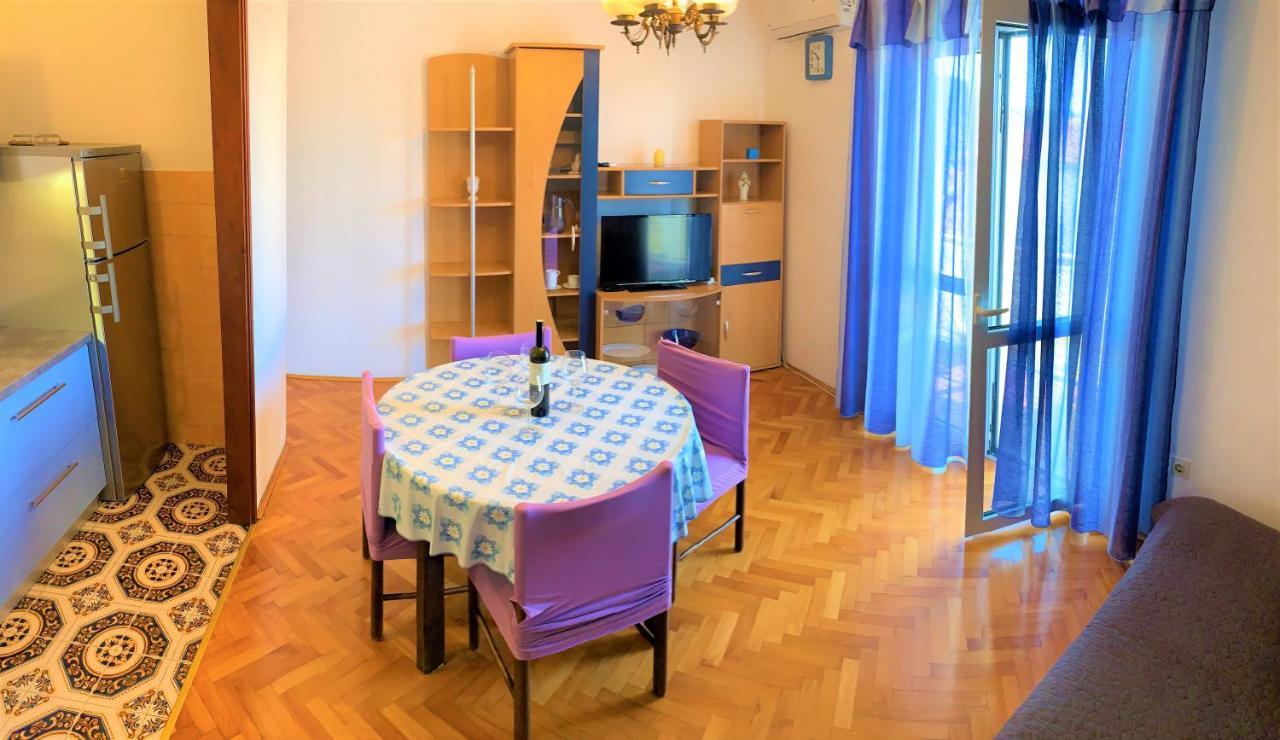 Roko Apartment House Primošten Kültér fotó