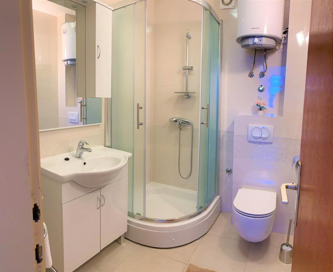 Roko Apartment House Primošten Kültér fotó