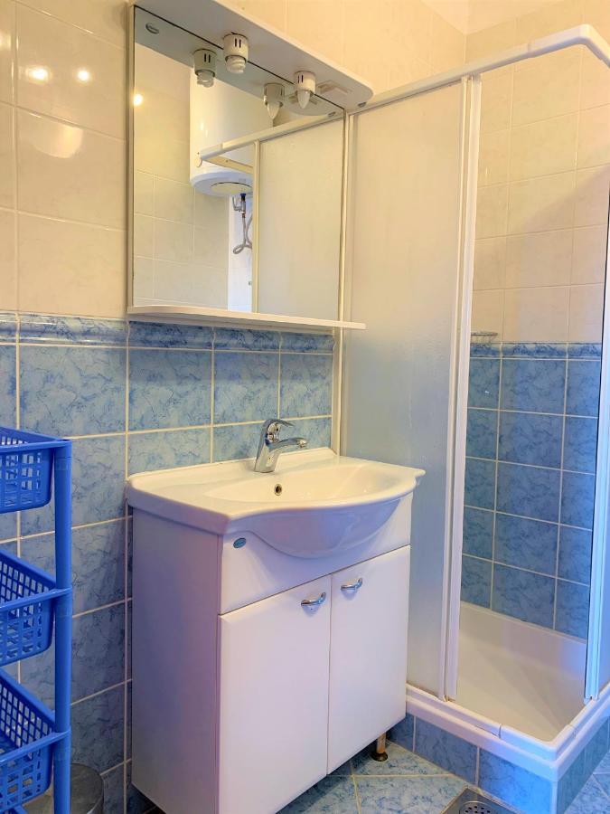 Roko Apartment House Primošten Kültér fotó